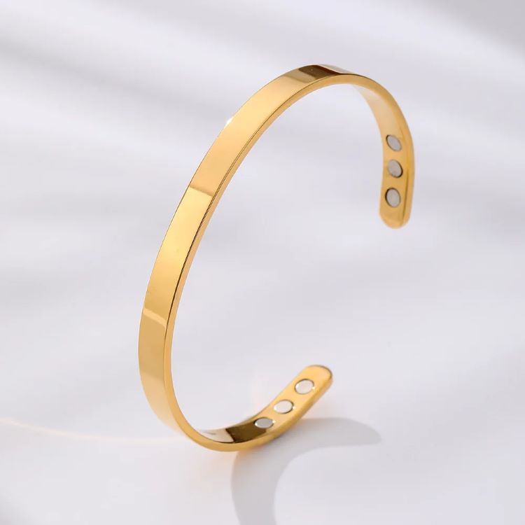 Opulent Gold Bracelet